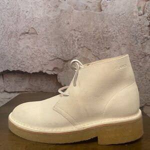 Clarks Ivory Suede Sponge Heel Desert Booties NEW